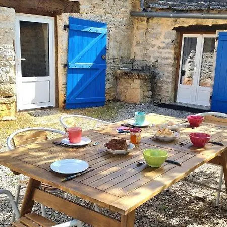 بيت للعطل En Pierre En Pleine Nature